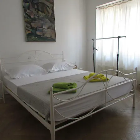 Sunshine Guest house